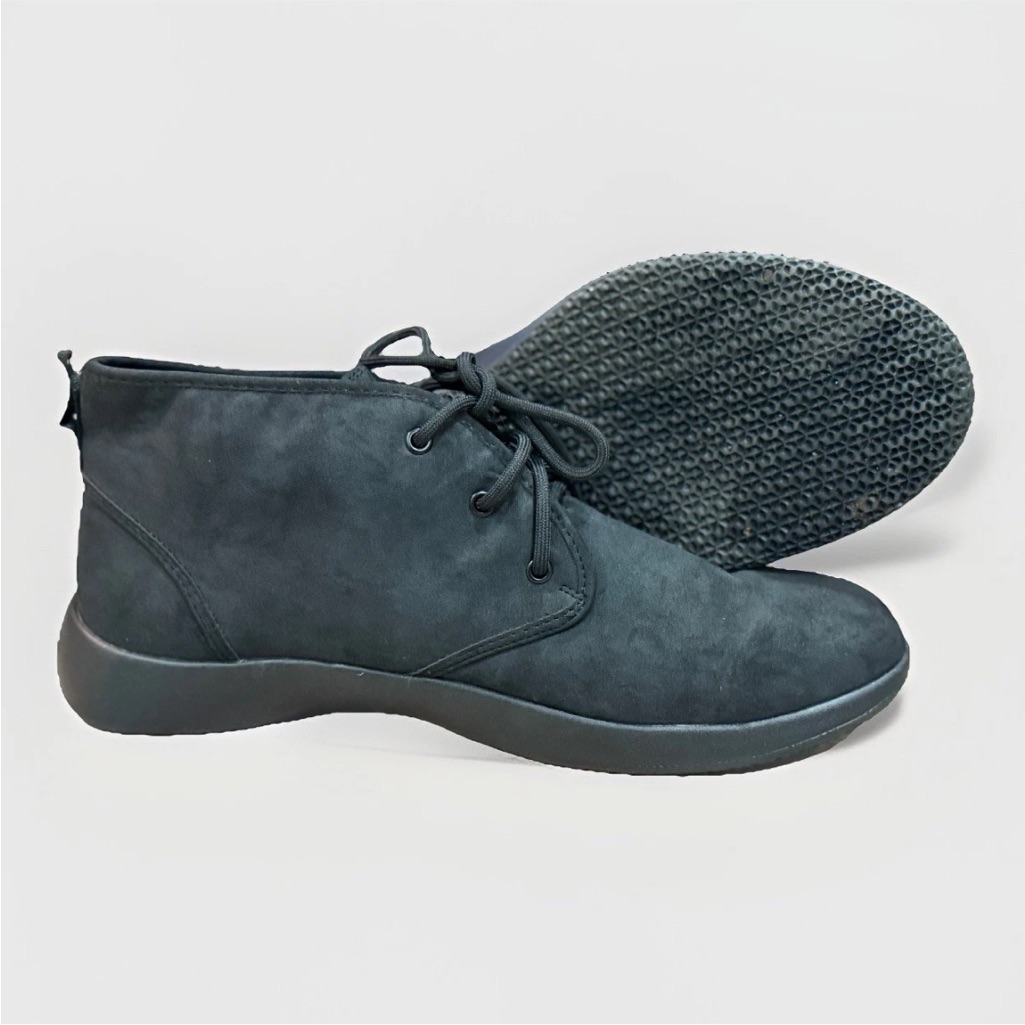 William Rast Menâs Black Suede Chukka Boots Size 10.5m Classic Casual Lace-Up
